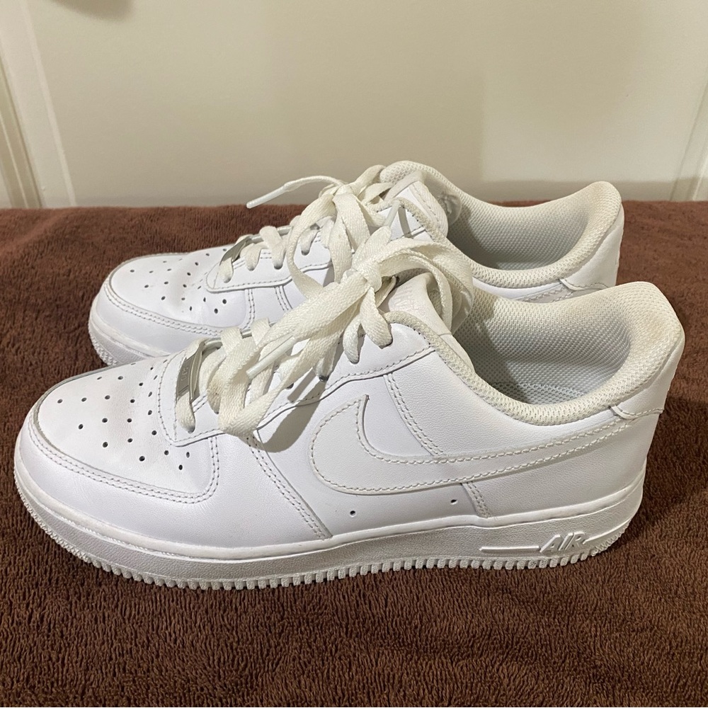 Nike Air Force 1 - White - Size 7.5 - Excellent Condition - $50